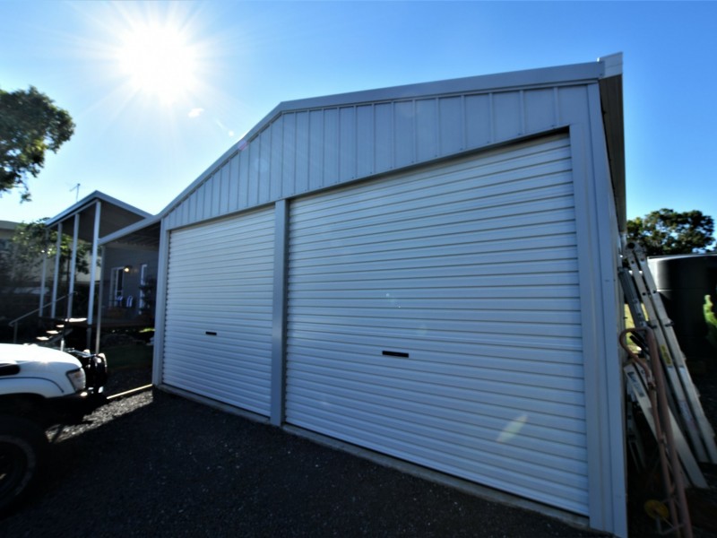 27-29 Tenanne Street, Russell Island QLD 4184