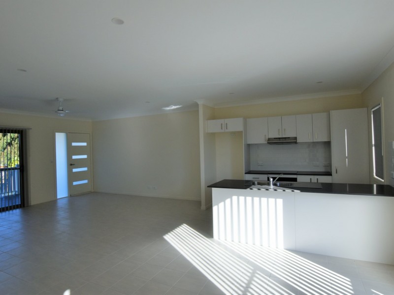 17 Akebia Street, Russell Island QLD 4184