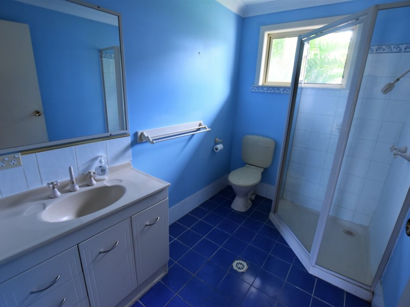 31 Jasper Street, Russell Island QLD 4184