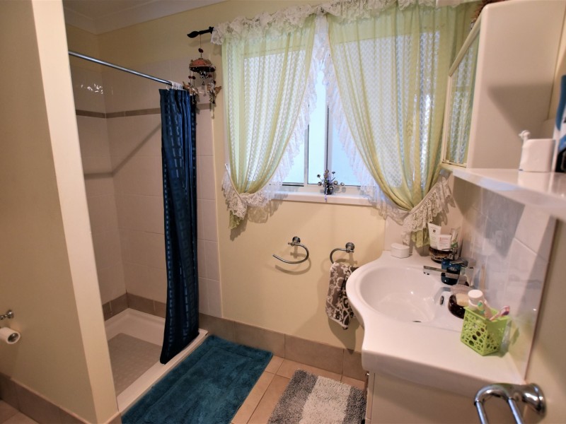 8 Gunsynd Street, Russell Island QLD 4184
