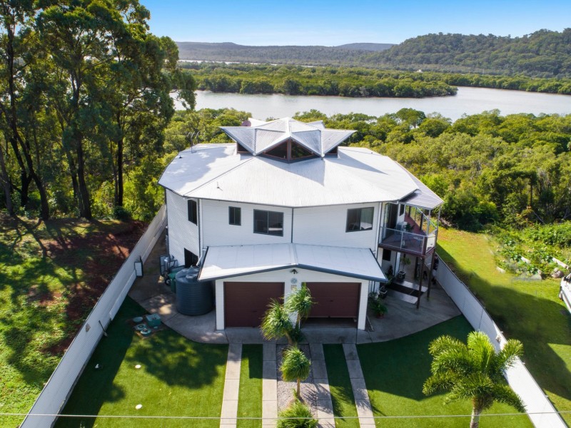 37 Patterson Drive, Russell Island QLD 4184
