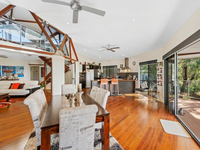 37 Patterson Drive, Russell Island QLD 4184