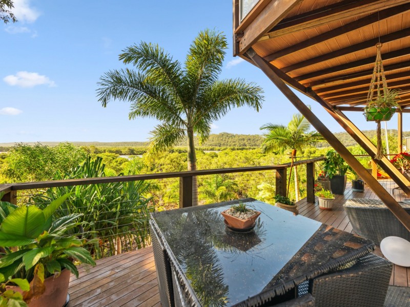 37 Patterson Drive, Russell Island QLD 4184