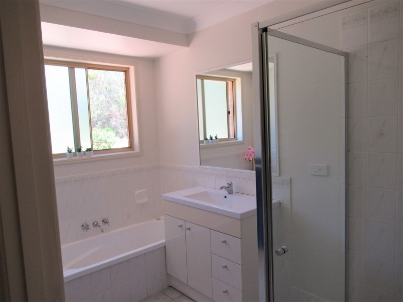 19 Rumbin Street, Russell Island QLD 4184