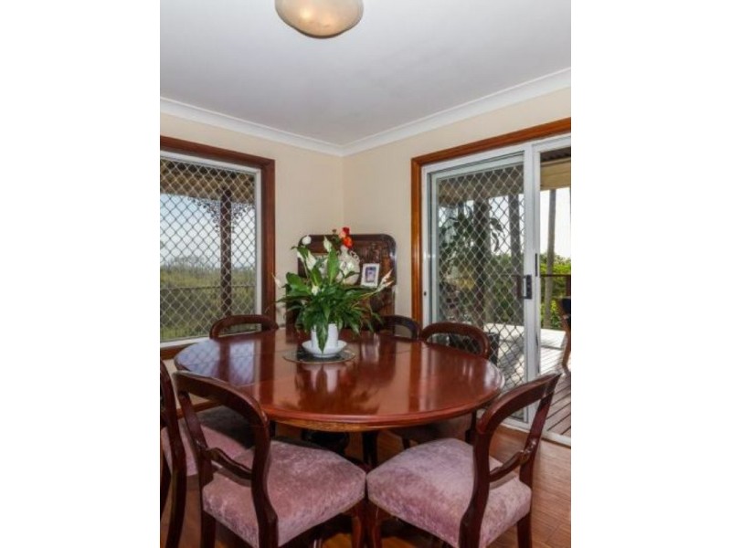 138 Palm Beach Road, Russell Island QLD 4184