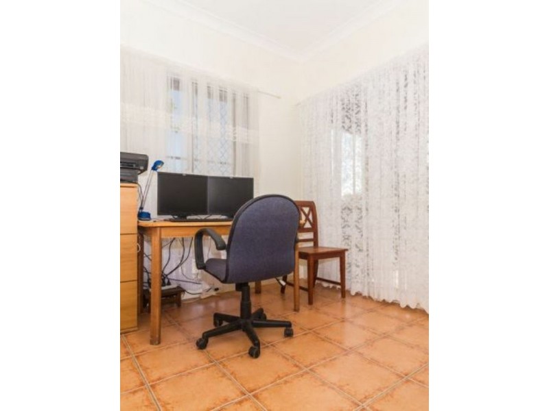 138 Palm Beach Road, Russell Island QLD 4184