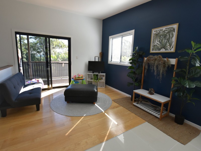 72 Tahlin Drive, Russell Island QLD 4184