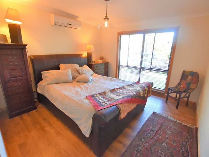 21 Heeterra Street, Russell Island QLD 4184