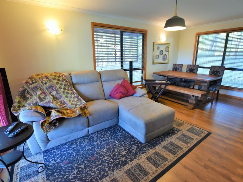 21 Heeterra Street, Russell Island QLD 4184