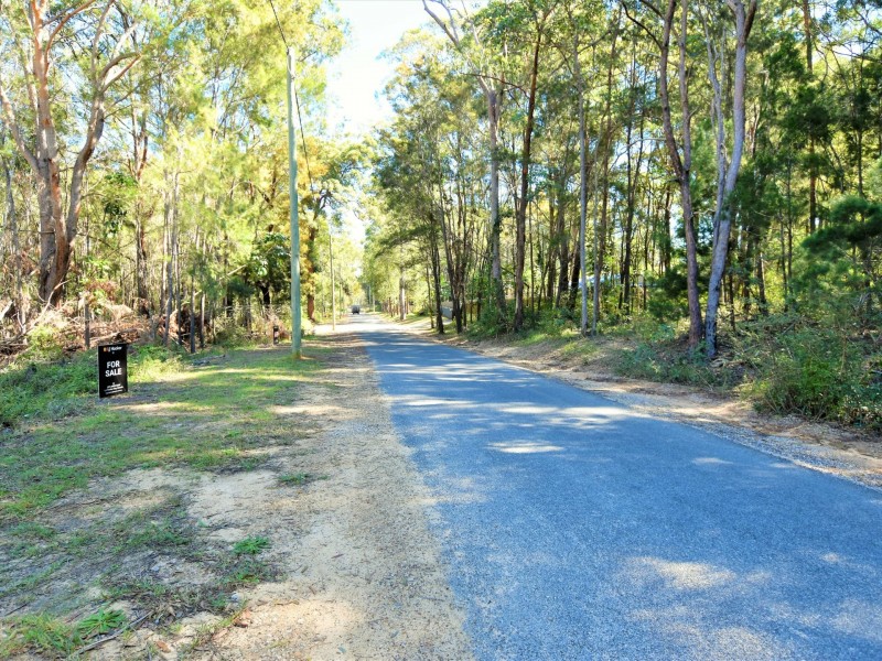 28 Dempsey St, Russell Island QLD 4184