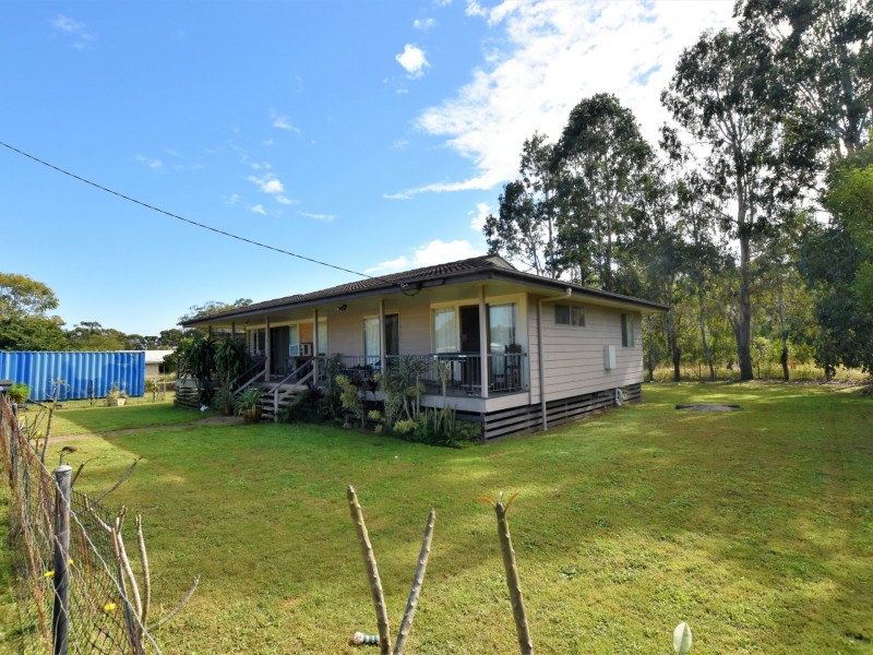 5 Bimbad Cres, Russell Island QLD 4184