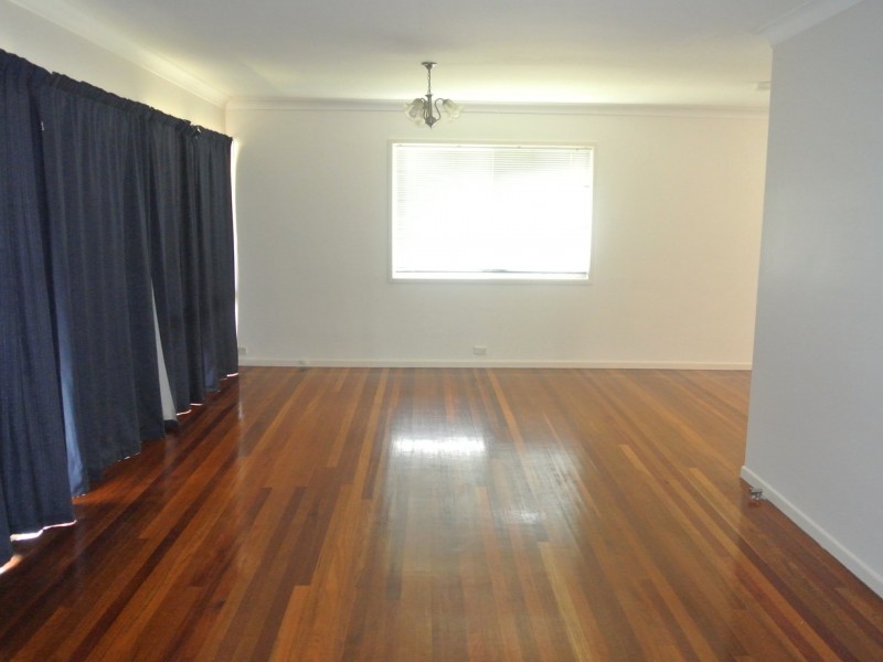 5 Bimbad Cres, Russell Island QLD 4184