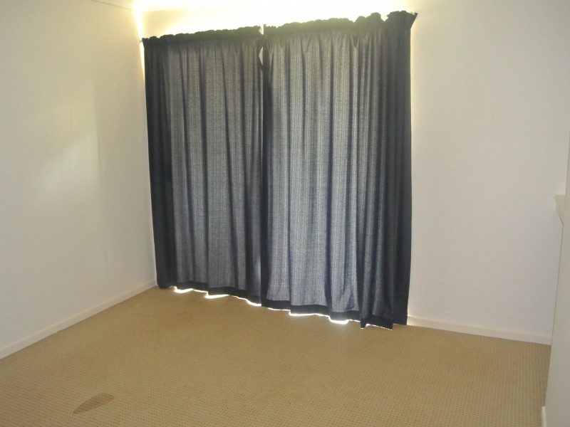 5 Bimbad Cres, Russell Island QLD 4184