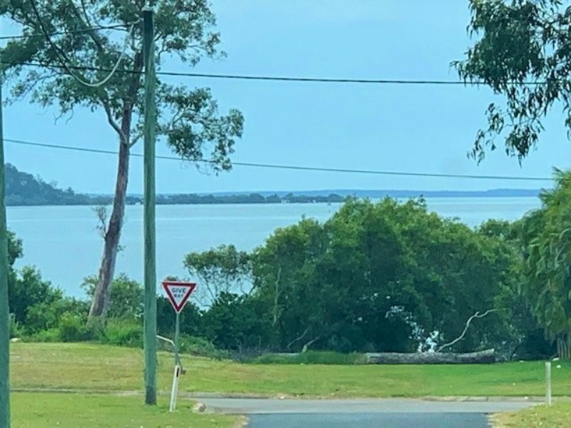 21 Hill Street, Russell Island QLD 4184