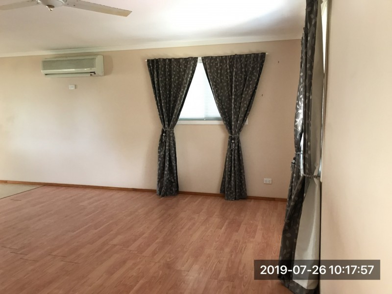 8 Aimeo Esplenade, Russell Island QLD 4184