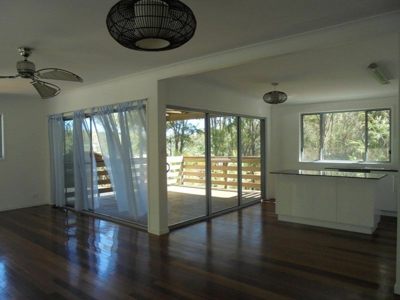 18 Doverton Drive, Russell Island QLD 4184