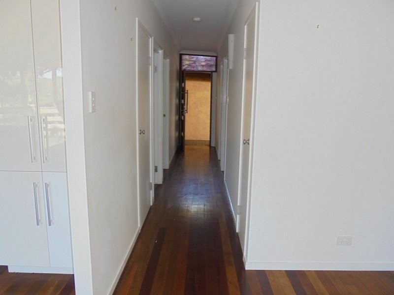 18 Doverton Drive, Russell Island QLD 4184