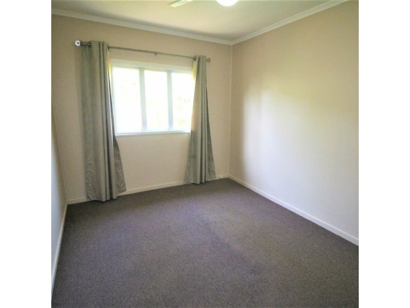 95 High Street, Russell Island QLD 4184