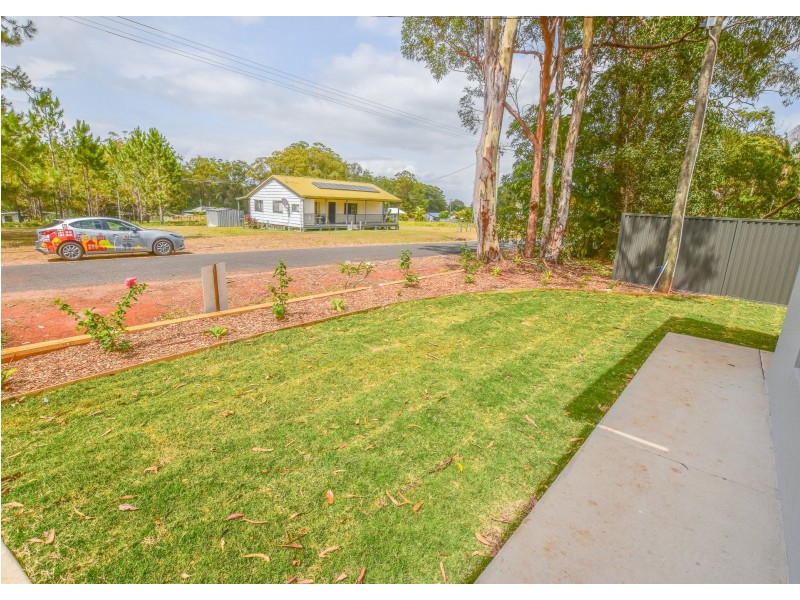 83 Kings Road, Russell Island QLD 4184