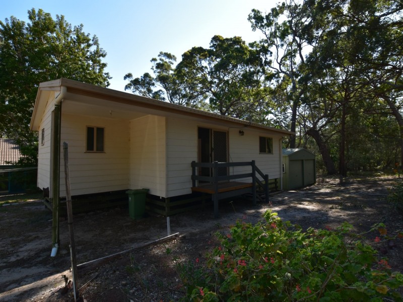 1 Mallee Street, Russell Island QLD 4184