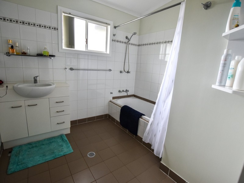 9 Douglas, Russell Island QLD 4184