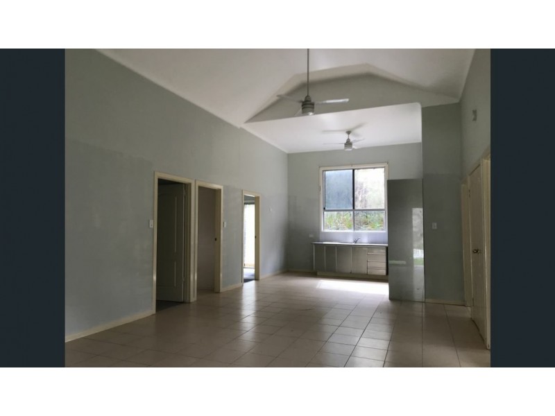 25 Fenton, Russell Island QLD 4184