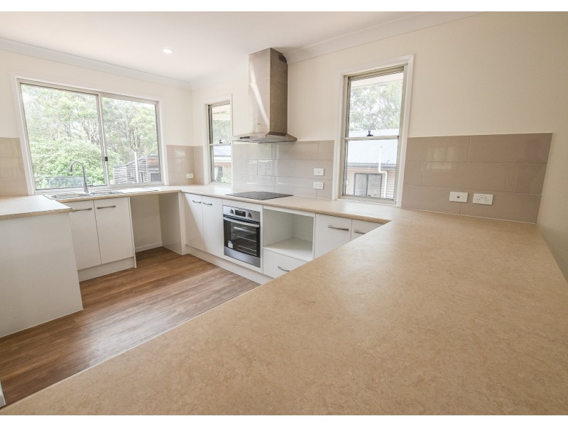 42 Villa wood Rd, Russell Island QLD 4184