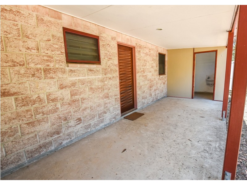 2 Angorra St, Russell Island QLD 4184