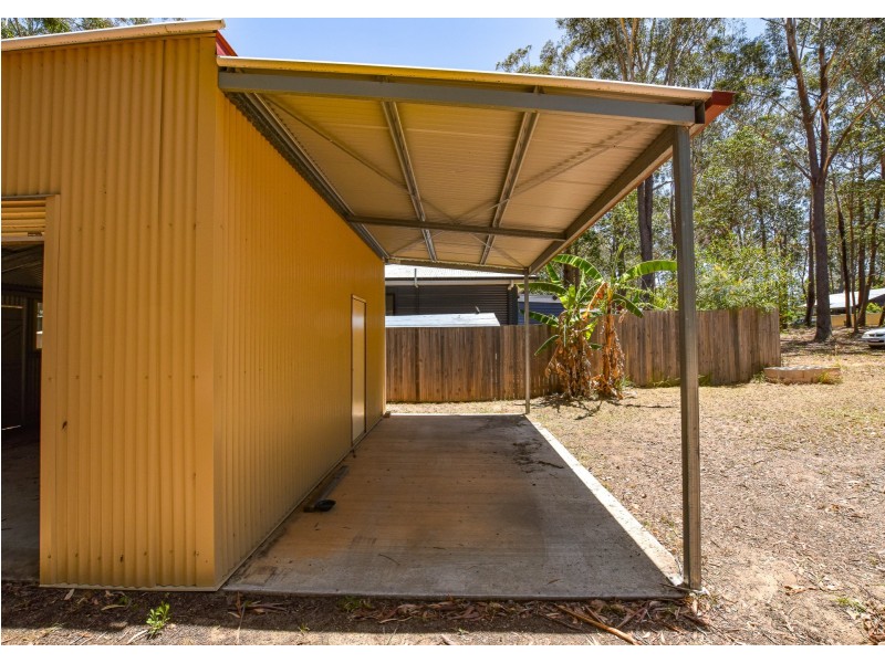 1 Ilumba St, Russell Island QLD 4184