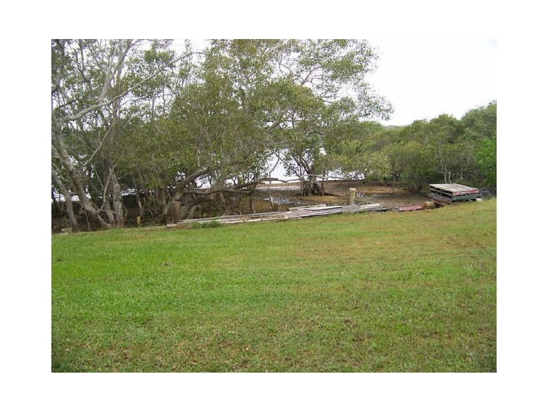 Russell Island QLD 4184