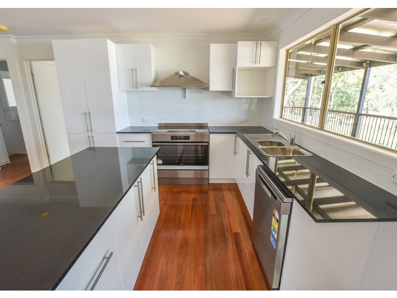 6 Orme Drive, Russell Island QLD 4184
