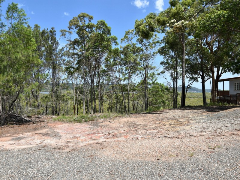 41 Aquamarine Avenue, Russell Island QLD 4184