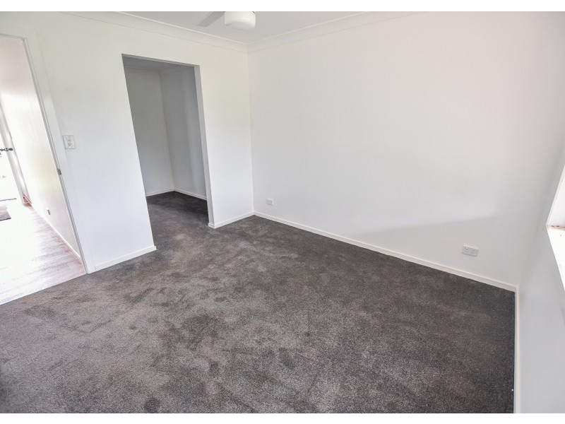 8 Oak, Russell Island QLD 4184