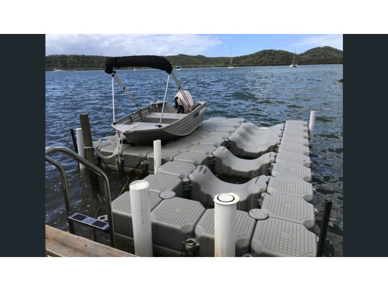 16 Emerson, Russell Island QLD 4184