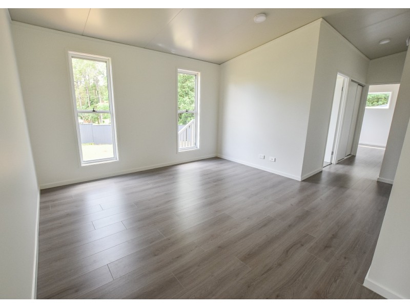 11 Richardson Street, Russell Island QLD 4184