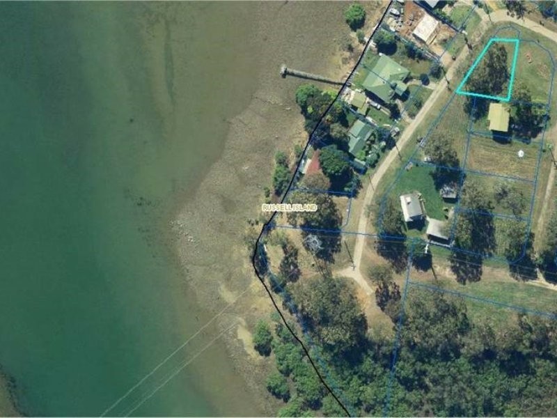 42 Bangalow Street, Russell Island QLD 4184