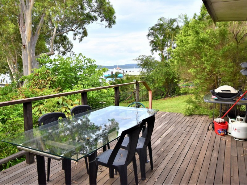 1a Bayview Road, Russell Island QLD 4184