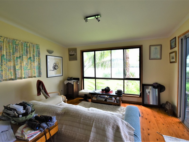 1a Bayview Road, Russell Island QLD 4184