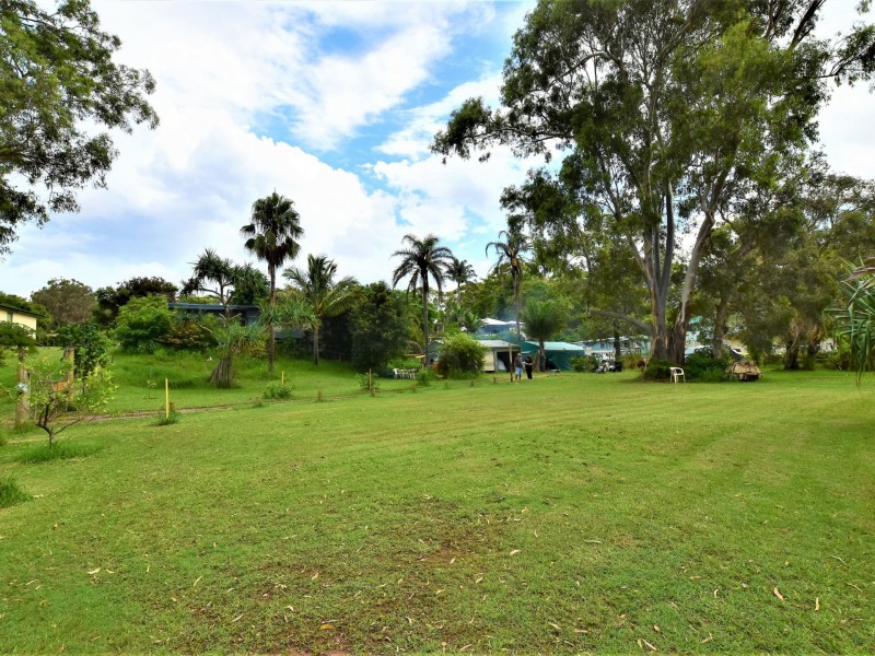 1a Bayview Road, Russell Island QLD 4184