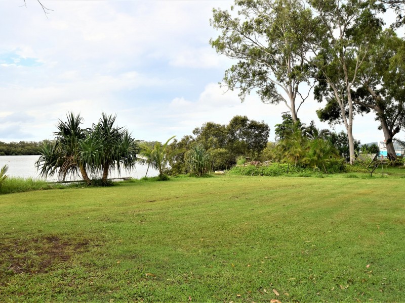 1a Bayview Road, Russell Island QLD 4184