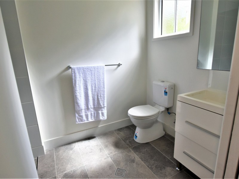 6 Castlewood Crescent, Russell Island QLD 4184