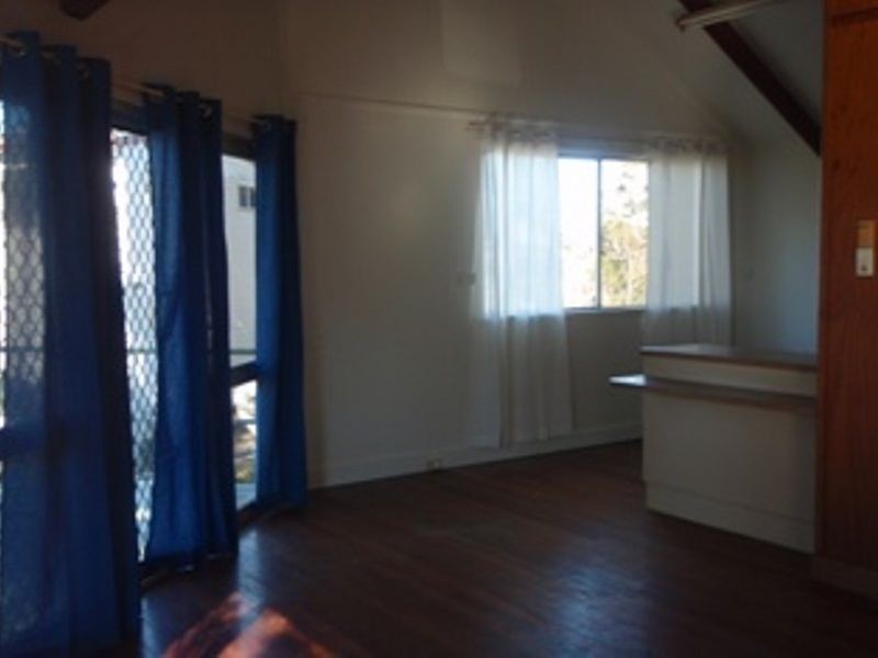 31 Leichhardt Terrace, Russell Island QLD 4184