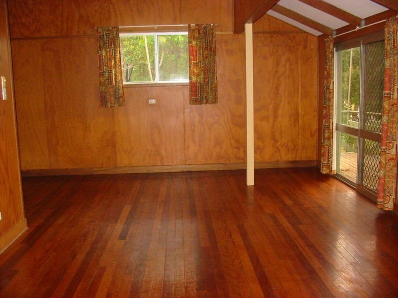 31 Leichhardt Terrace, Russell Island QLD 4184