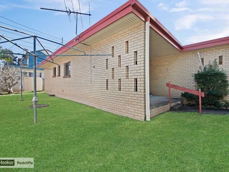 5 McNaughton Street, Redcliffe QLD 4020
