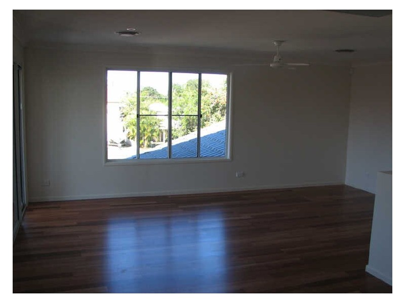 347 Scarborough Road, Scarborough QLD 4020