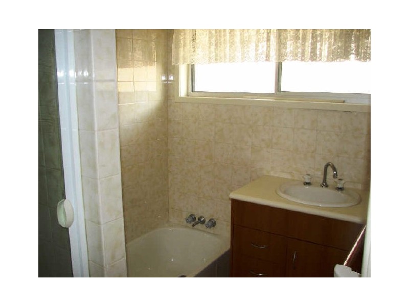 13 Enoch St, Clontarf QLD 4019