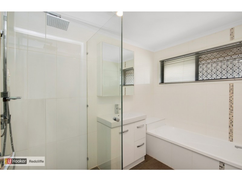3 Pamphlett Street, Rothwell QLD 4022