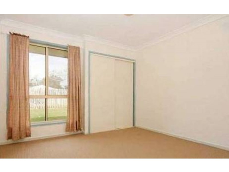 8 Seagull Court, Deception Bay QLD 4508