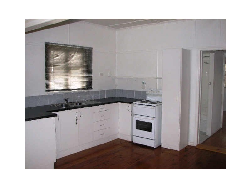 4 Ewan Street, Margate QLD 4019