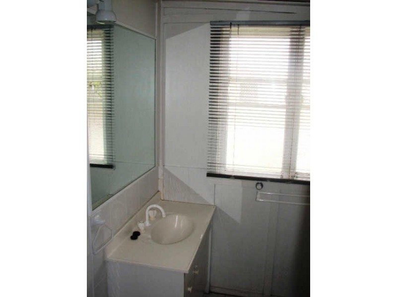 4 Ewan Street, Margate QLD 4019